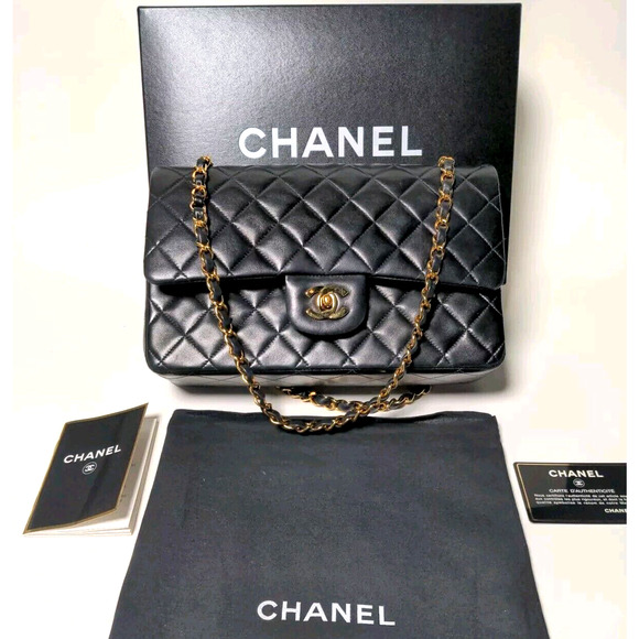 CHANEL Authentic Medium Chain Shoulder Bag Clutch Black Quilted Flap Lambskin - Picture 1 of 16